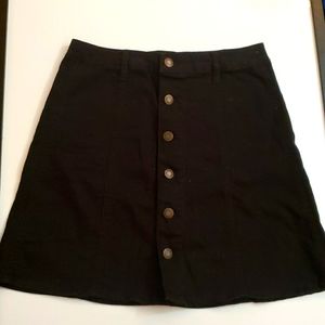 Black mossimo skirt  size 4
